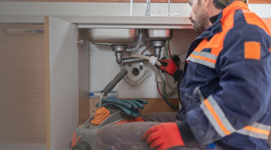Professional slab leak plumber services in Romance, AR